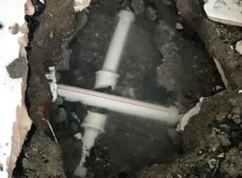 巴宜阳台漏水维修公司为您分享楼上楼下漏水怎么处理
